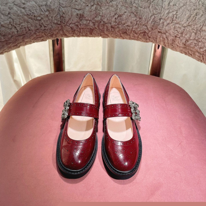 roger u1u1er flat shoes